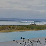 Mar & Hotel 5*